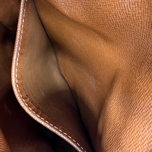 ❌SOLD❌Authentic Louis Vuitton monogram Amazon shoulder bag - Picture 14 of 16